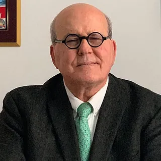 Dr. Lacayo, M.D.